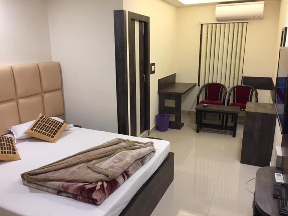 Atithi Guest House シリグリ エクステリア 写真